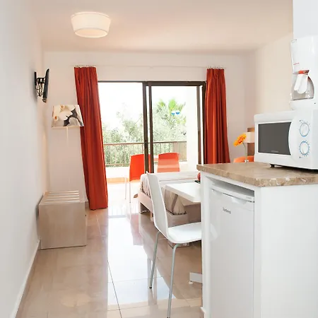 Aparthotel Sol Romantica By Dot 3*